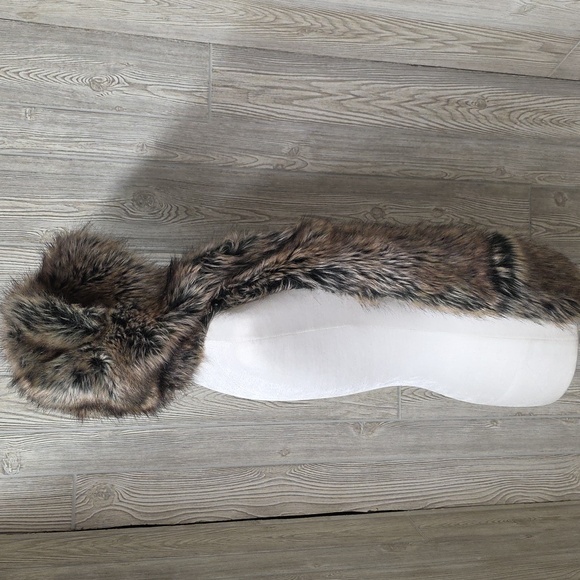 Spirithoods Dire Wolf Faux Fur Hood Adult One Size - Picture 5 of 12